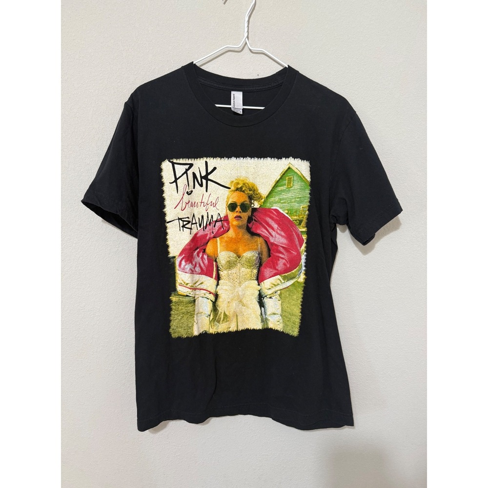 Pink Beautiful Trauma Tour T-Shirt Unisex Medium Black Graphic American‎ Apparel
